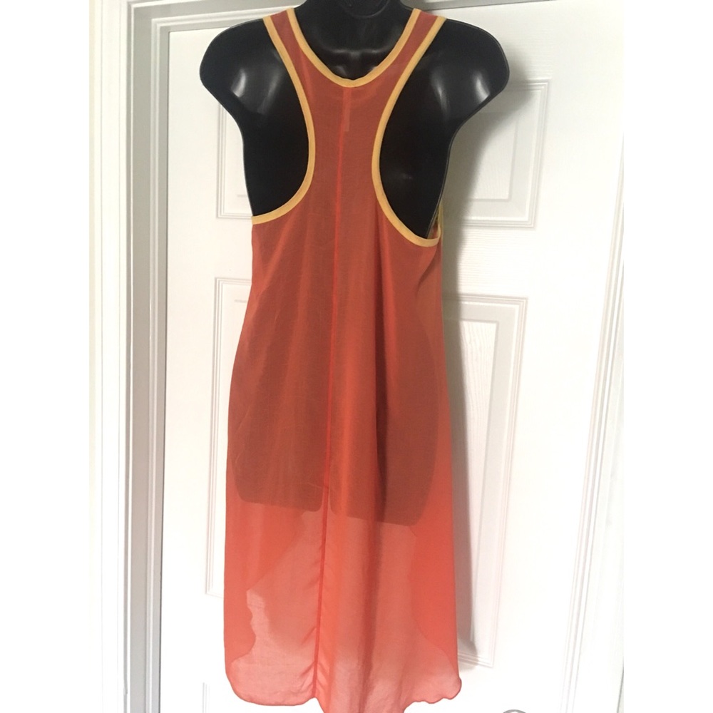 Razor-Back Sheer High-Low Top - Picture 2 of 3